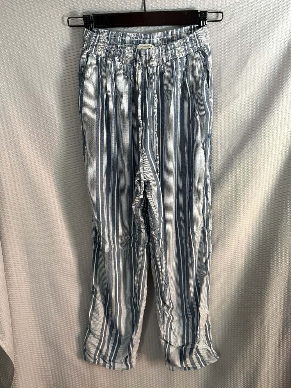 American Eagle Women's Striped Drawstring Beach Pants Blue/White XS